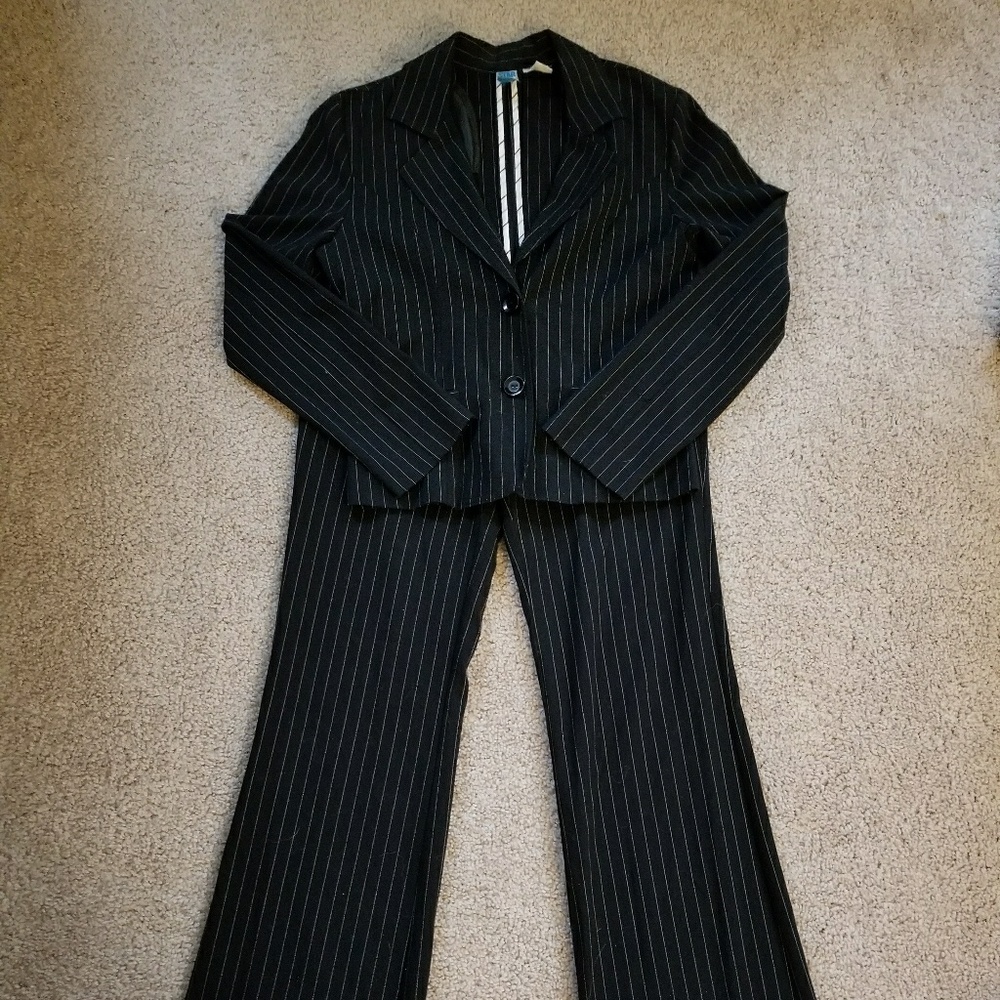Complete business suit outfit